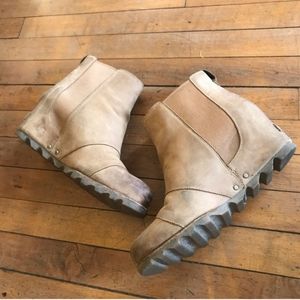 Sorel leather wedge ankle boots
